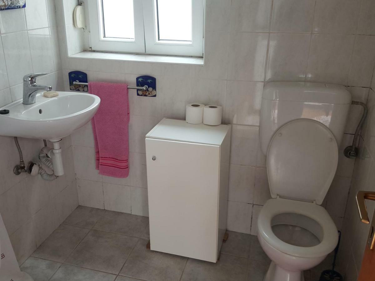 Apartmani Sole Вис Екстериор снимка